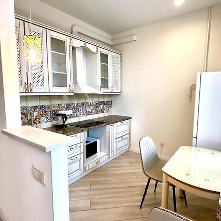 Проспект Пушкина 5, Днепр, Pushkin Avenue 5, Dnipro Exteriör bild