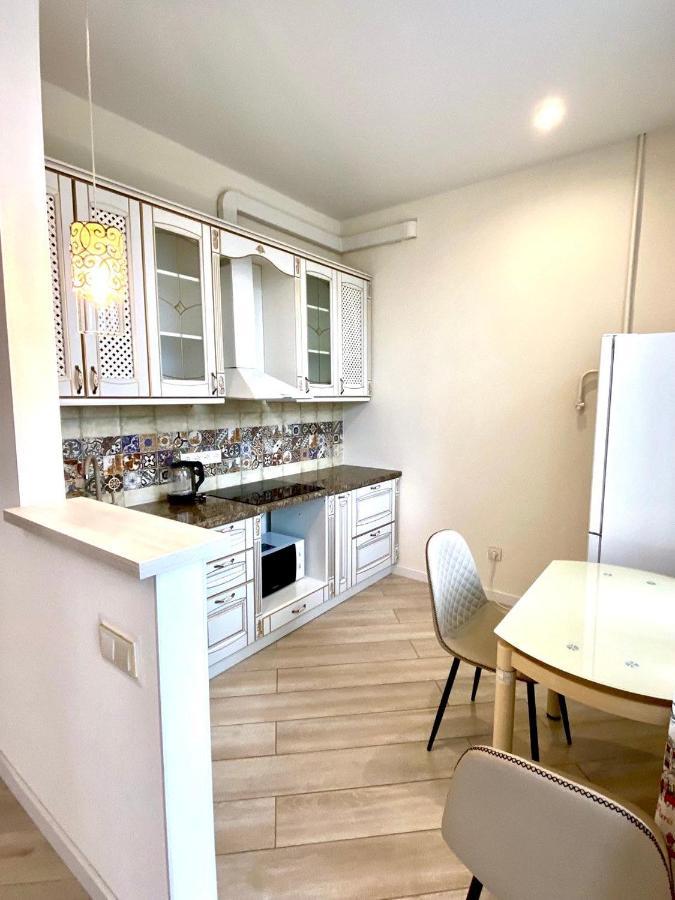 Проспект Пушкина 5, Днепр, Pushkin Avenue 5, Dnipro Exteriör bild